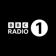 Radio 1 Entertainment News-Logo