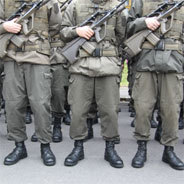 Die Bundeswehr rüstet für den Ernstfall auf