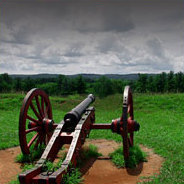 Der junge Offizier erlebt den Ausbruch des 1. Weltkrieges als gerechte Strafe und mögliche Erlösung